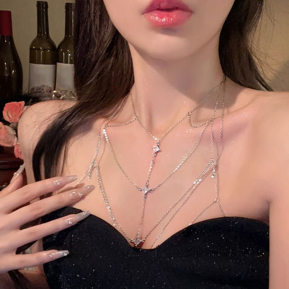 Glitter Rhinestone Bust Chain  - đánh giá và giá Body Jewelry Art
